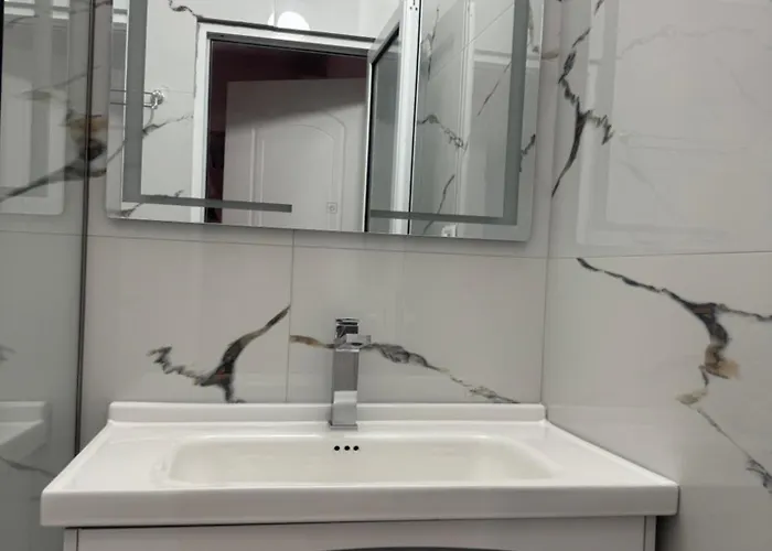 Harbour View Himarë